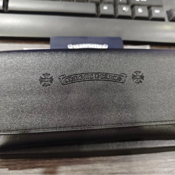 Transparent Glasses Frame - Picture 3 of 5